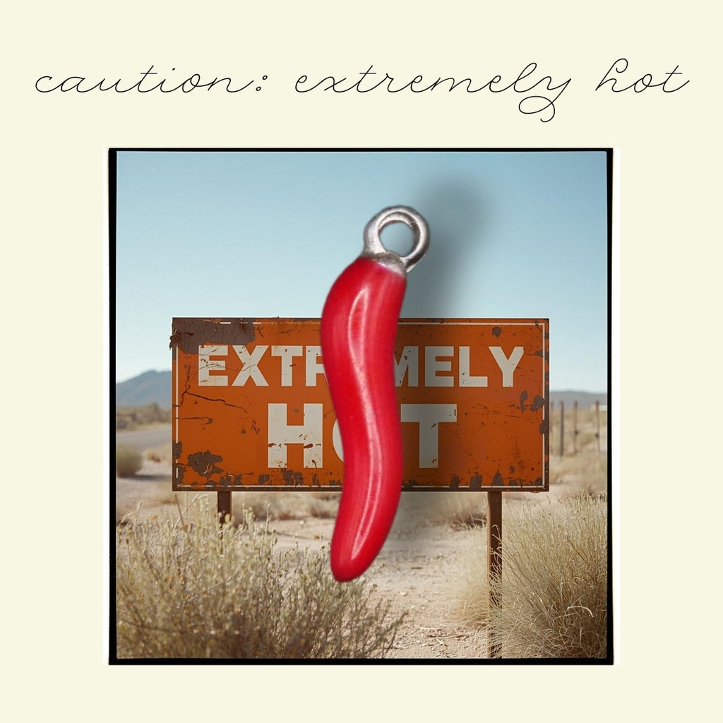 Chilli Charm (Red)