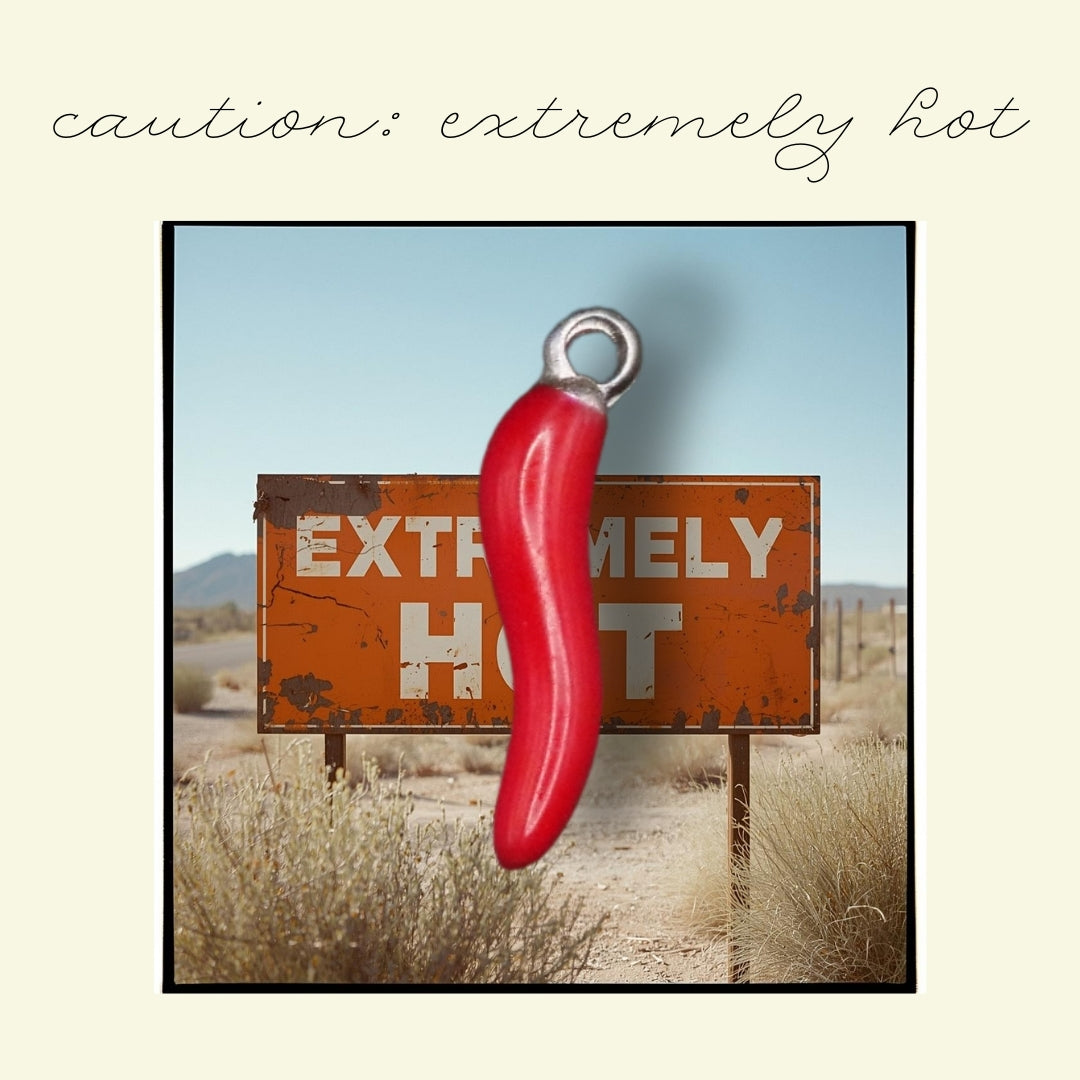 Chilli Charm (Red)